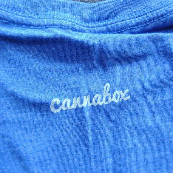 "Legalize it" Blue & Soft Short Sleeve Shirt Size: Medium - Picture 5 of 5